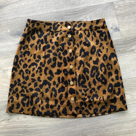 Leopard Print Corduroy Button Down Mini Skirt - Picture 6 of 6